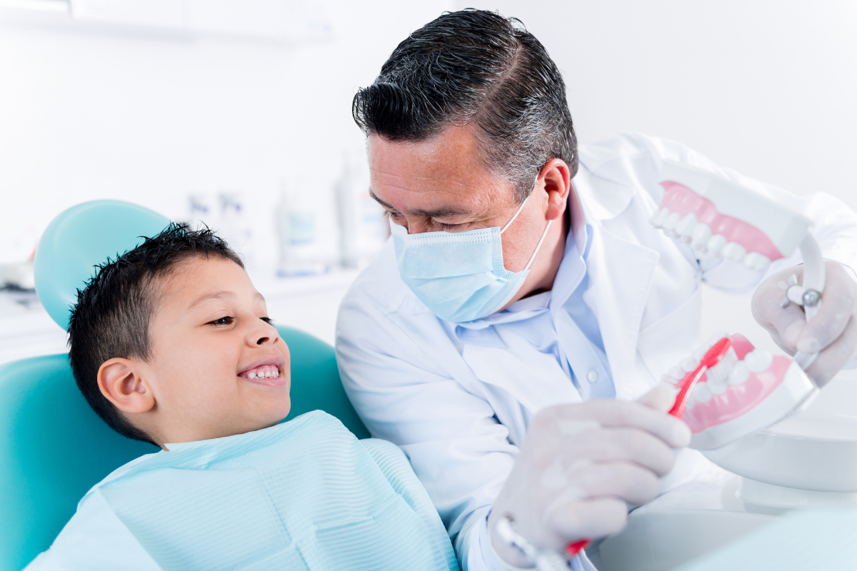 ¿Qué es la odontopediatría? - Clínica La Victoria